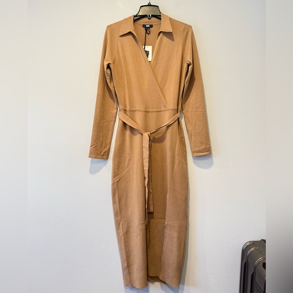 PAIGE Carmen Belted Long Sleeve Sweater - Picture 12 of 15